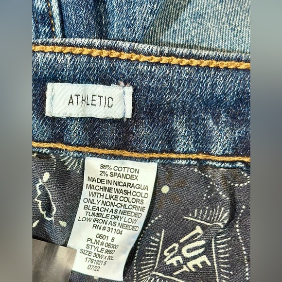 True Craft JEANS - Athletic Fit, Heavy DENIM Women’s Sz 30x30 - BLUE - Picture 12 of 13